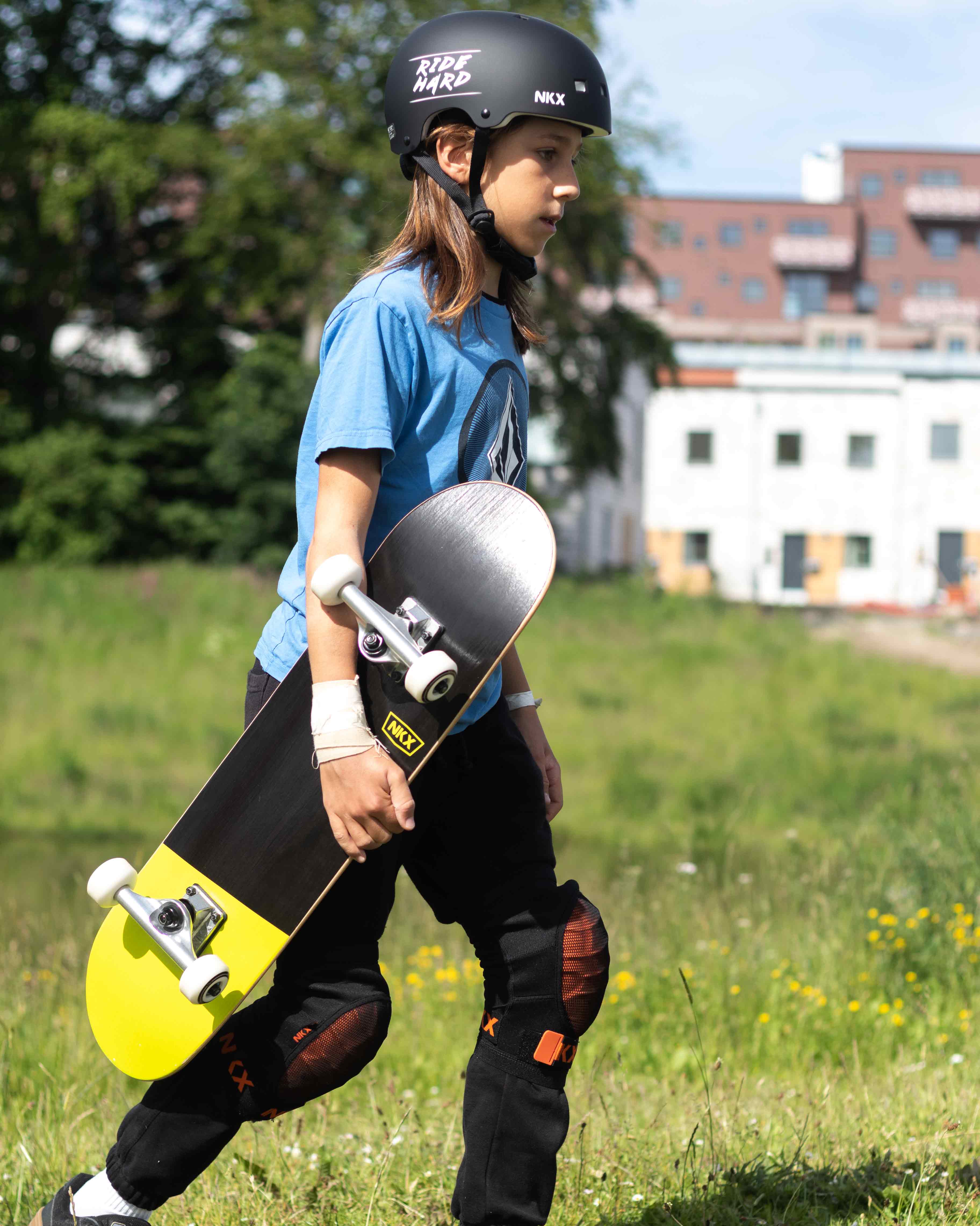 Casque de skate certifié NKX Brain Saver