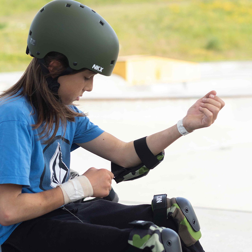 Casque de skate certifié NKX Brain Saver