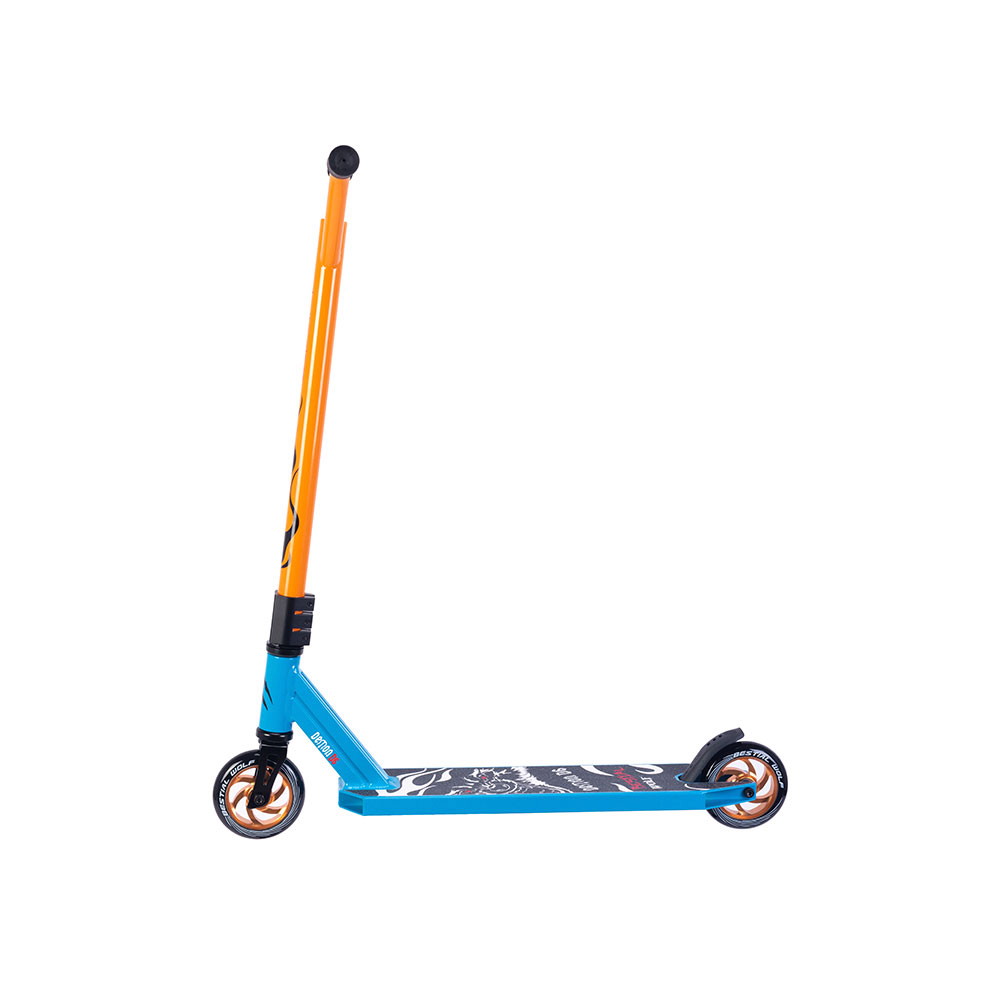 Bestial Wolf Demon D6 Freestyle Trottinette
