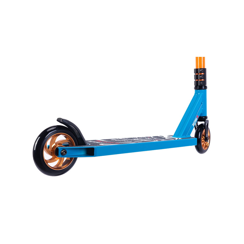 Bestial Wolf Demon D6 Freestyle Trottinette
