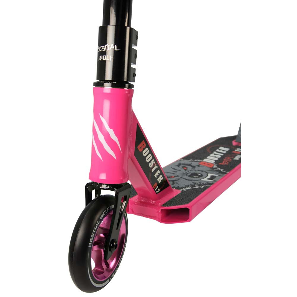Bestial Wolf Booster B12 Trottinette