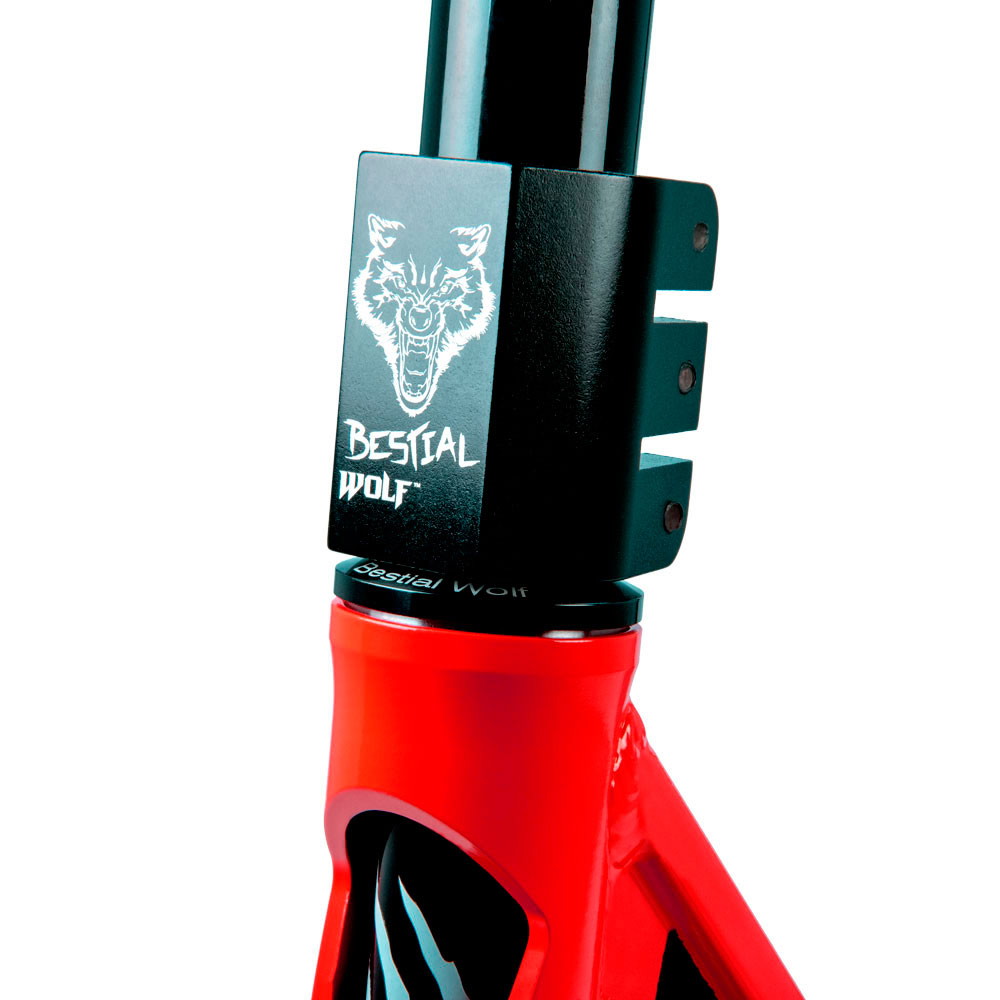 Bestial Wolf Booster B16 Trottinette