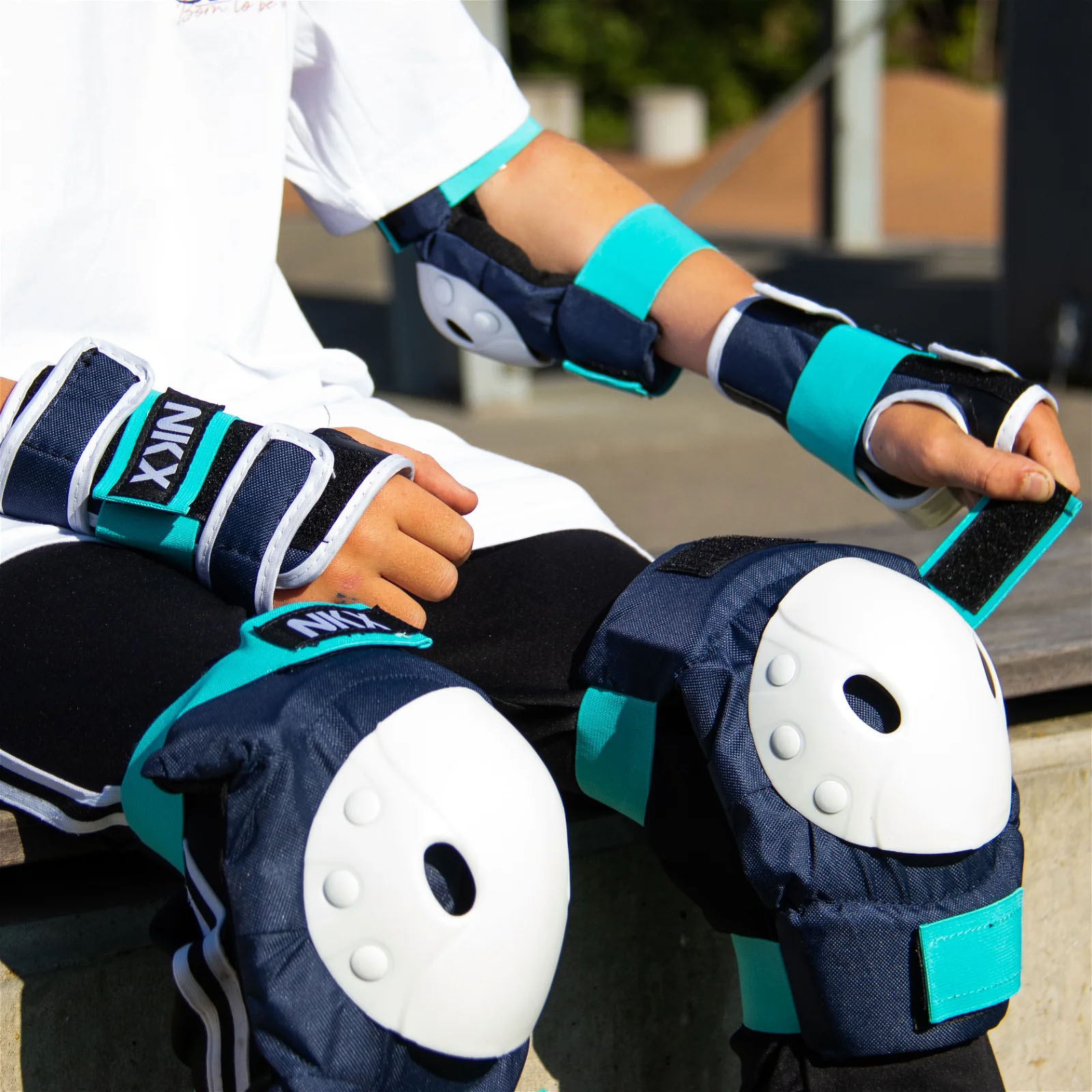 NKX 3-Pack Pro Ensemble de Protecteurs pour Enfants - Genouillères, Coudières et Protections pour les poignets