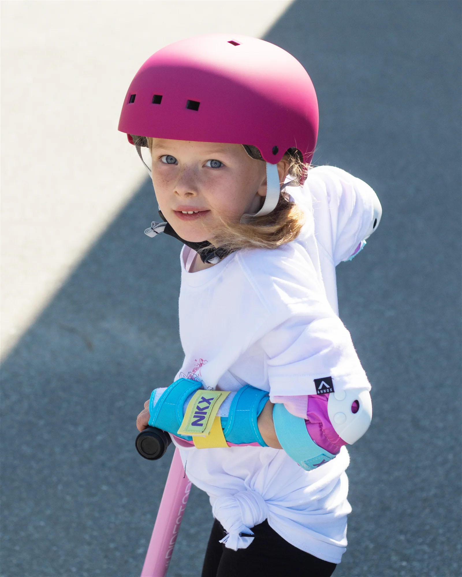 NKX 3-Pack Pro Ensemble de Protecteurs pour Enfants - Genouillères, Coudières et Protections pour les poignets